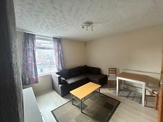 Mulberry Lettings, High Street, Metchley, B17 9PT, United Kingdom | 2 bed apartment for rent #136604526 | Rentberry