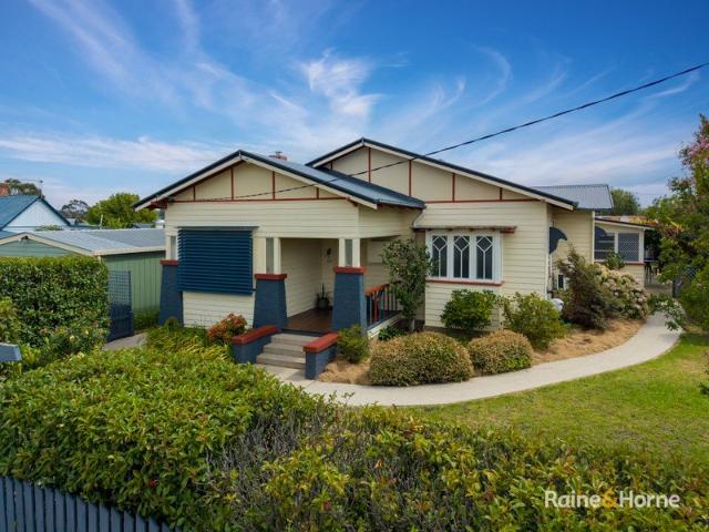 Mullane Cottage Timeless Elegance, Exceptional Lifestyle