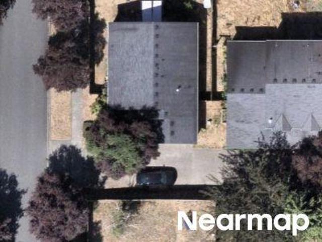 Mullen Heights Dr SE