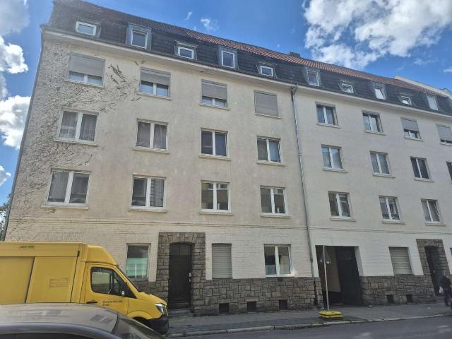 MÜLLER Frisch modernisierte 2 Zimmer Wohnung im Ostviertel
