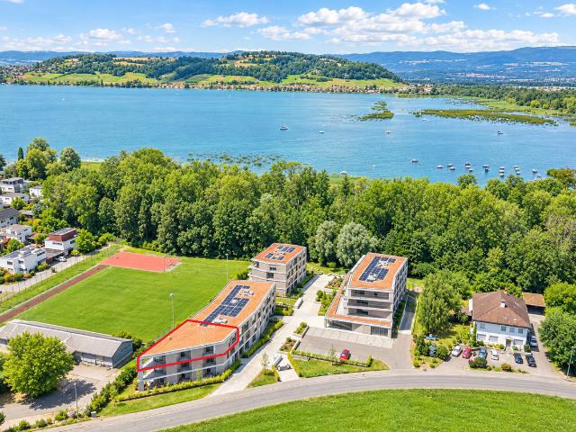 Murtensee vor der Tür – Exklusive 5.5 Zimmer Dachwohnung