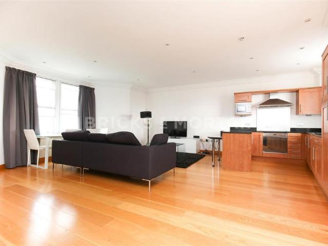 Murton House, Newcastle Upon Tyne NE1 2 bed apartment to rent £1,850 pcm £427 pw