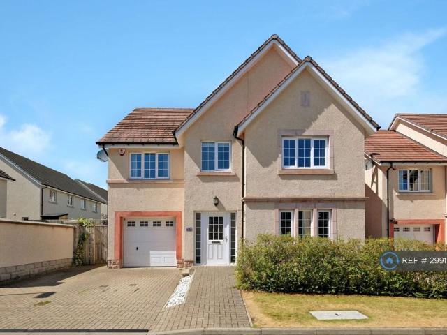 Murtle Den Drive, Milltimber, AB13 5 bed detached house to rent £2,750 pcm £635 pw