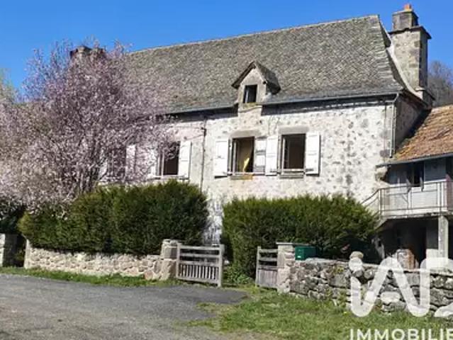 Mur de Barrez 12600 Achat / Vente maison 6 pièces t6 parking