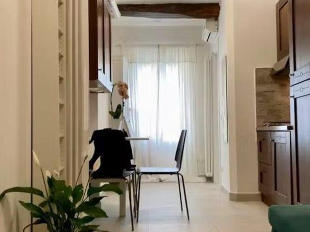 Mura di Porta d'Azeglio, Bologna, Emilia Romagna 40123
