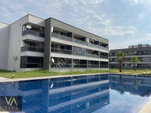 Muradiye Villalar Bölgesinde Saılık 1+1 Site İçi Daire