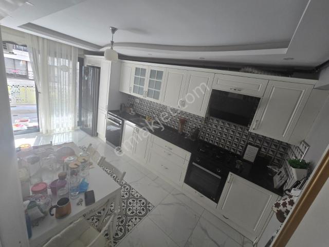 muradiye Mahallesi  ✅2+1 90 M2 4 Katlının 2 Katı ❇️kapalı Mutfak