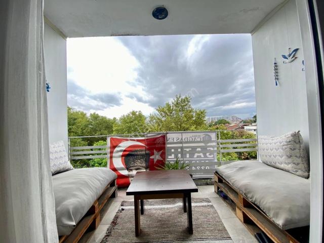 Muradiye Park Karşısı Ara Kat 2+1 Satılık Daire
