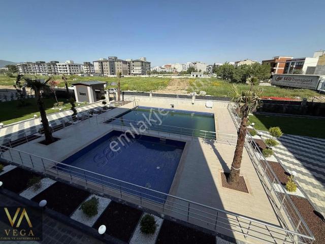 Muradiyede Site İçi Havuz Cephe 1+1 Daire
