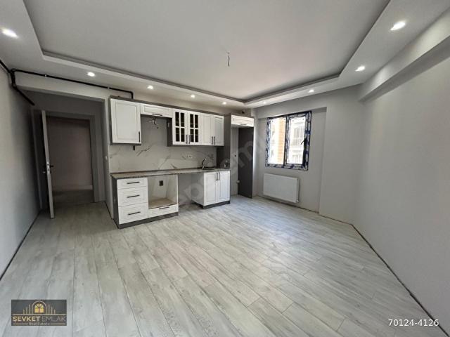 MURADİYE MAHALLESİ SATILIK 1+1 SIFIR ARAKAT