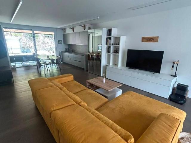 MURALTO, ELEGANT 2½ ROOM FLAT IN A CENTRAL LOCATION