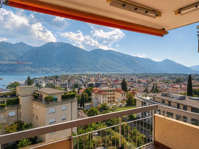 MURALTO – Wohnung mit Seeblick, Swimmingpool und Zweitwohnsitz