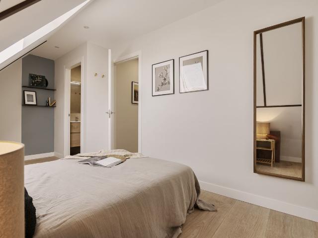 Murasaki 3 bedrooms and pool in Valdeacederas, Madrid Amsterdam Apartments for Rent