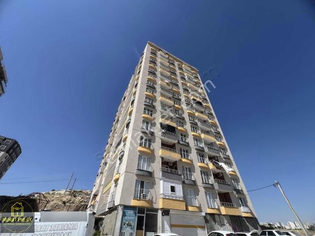Murat Emlaktan Eski Emniyet Civarı Ara Kat 3+1 Dairemiz Satılık