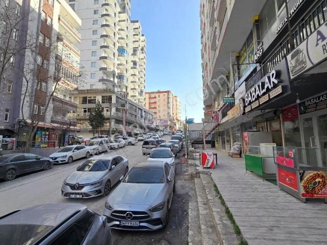 Murat Emlak'tan Fırsat Daire Park Hastanesi Aşağısı 2+1 Satılık