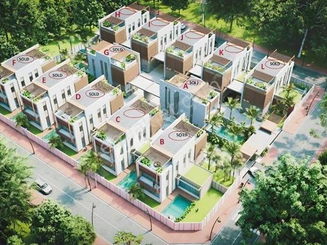 Muratpaşa Gayrimenkulden Altınkalede 7+1 240m² Tripleks Villa