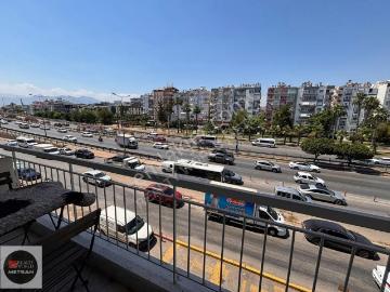 Muratpaşa'da Çallı Meydan Tıp Yanı Eşyalı 3+1 Kıralık Daire