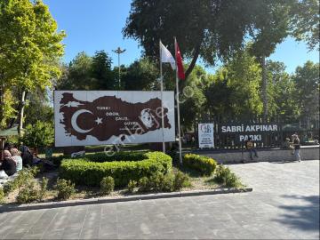 Muratpaşa'da Kiralık 1+1 Merkezi Konumlu Bodrum Daire
