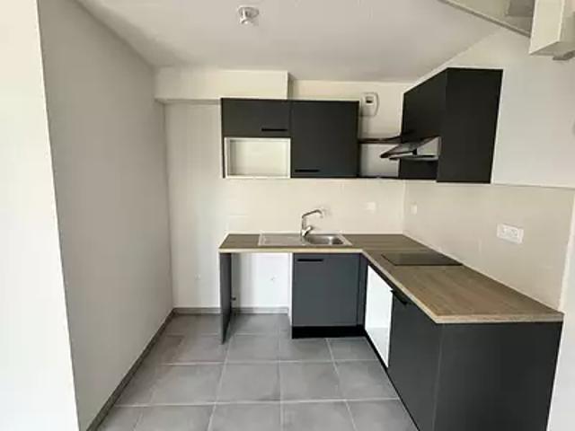 Muret 31600 Location appartement 3 pièces t3 terrasse