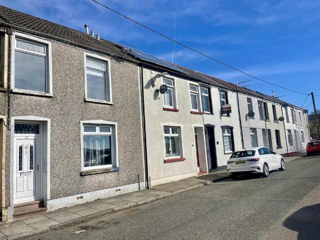 Muriel Terrace, Merthyr CF48 2 bed house to rent £775 pcm £179 pw