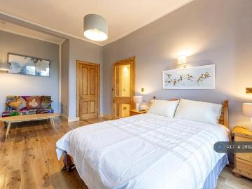 Murieston Terrace, Edinburgh, EH11 2 bed flat to rent £1,690 pcm £390 pw