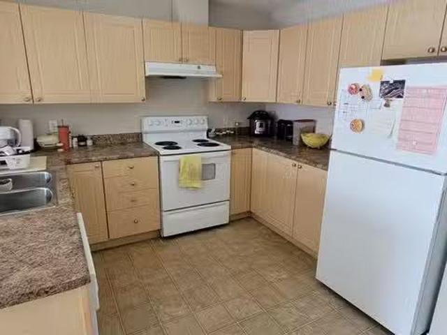 MURRAY 1615 41 Street 310 1615 41 St #310