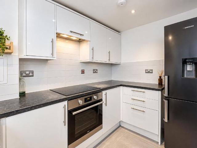 Murray Grove, London N1, 3 bed flat to rent, £3,300 pcm | PrimeLocation