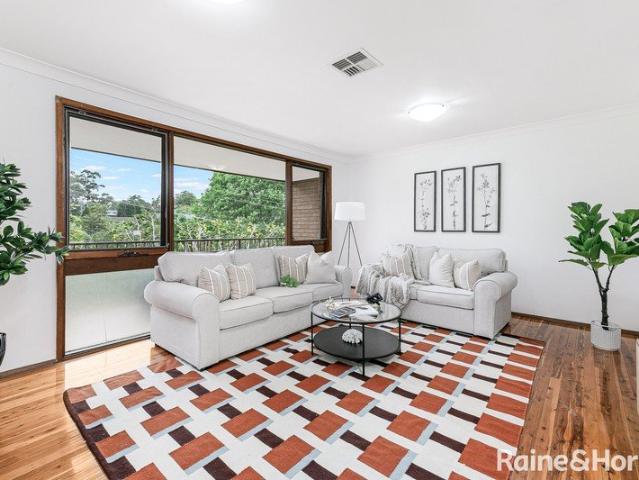 Murray Farm School Catchment, Spacious Family Home on a 954 sqm Corner Block