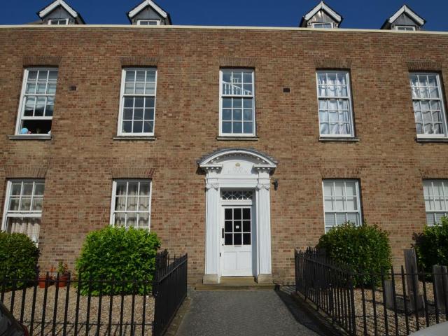 Murray House, St. Pauls Street South. 1 bed apartment to rent £925 pcm £213 pw