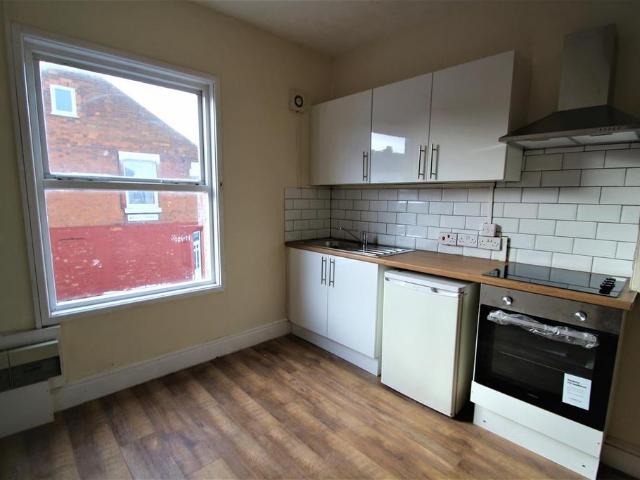 Murray Road, Warwickshire CV21 1 bed flat to rent £650 pcm £150 pw