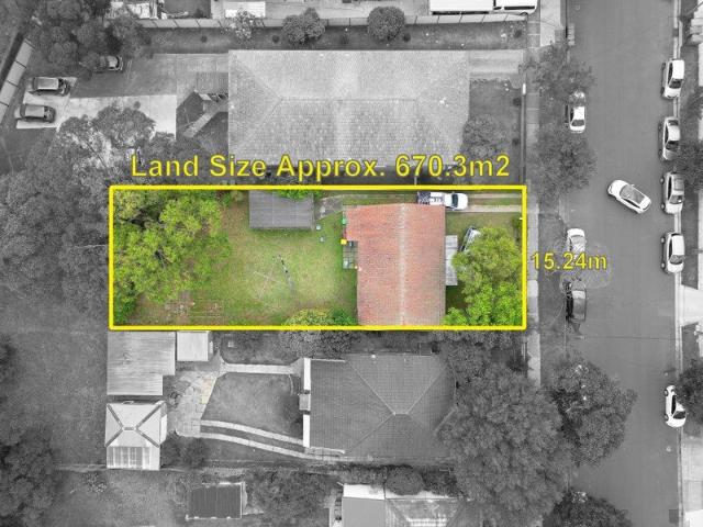 MUST BE SOLD 670.3m2 | R3 ZONING | 850m TO STATION