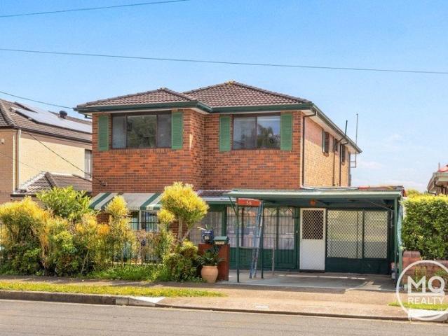 MUST BE SOLD FAMILY HOUSE FOR THE LARGE FAMILY