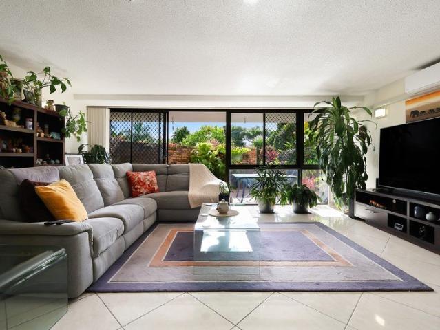 Must Be Sold Rare North facing Apartment in the Heart of Mermaid Waters