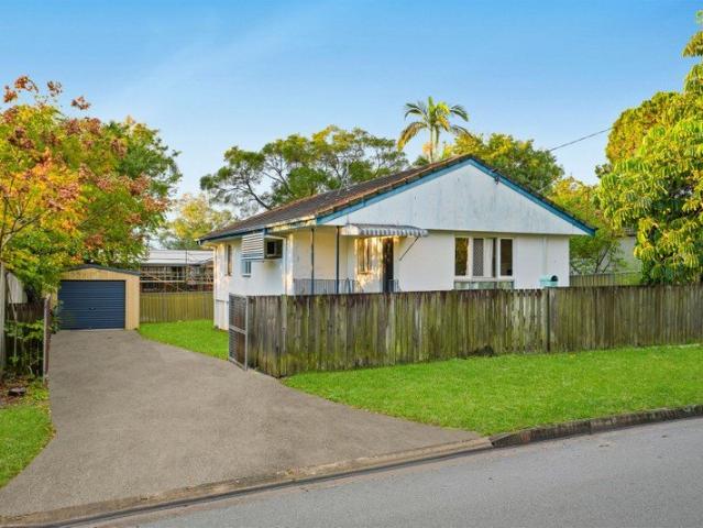 MUST SELL OPPORTUNITY IN THE HEART OF LOGAN CENTRAL!
