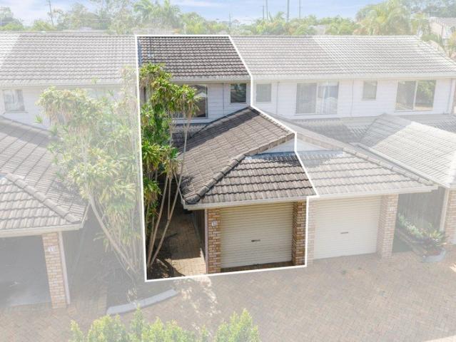 MUST SELL* Updated, Stylish & Ready to Move Straight In This One Won't Last!