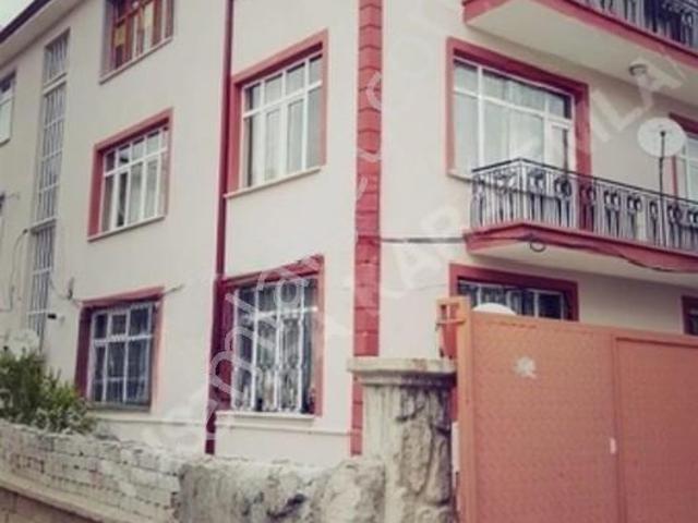 Mustafa Karadan Aydınlıkevler De Satılık Bakımlı 3+1 Daire