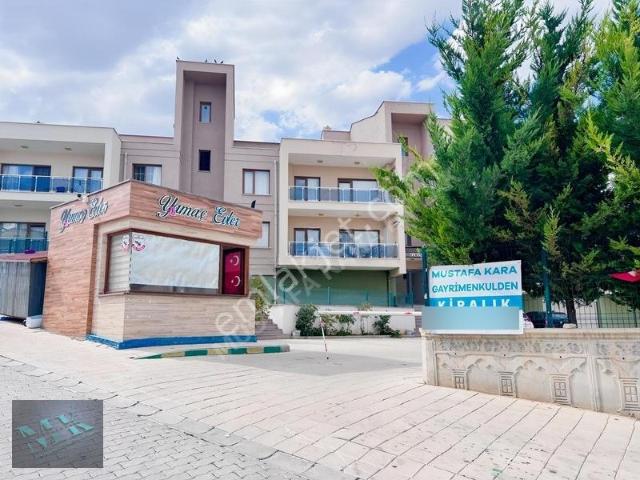 Mustafa Karadan Meram Tıp Fak. Karşısı Yamaç Evlerde 3+1 Kiralık