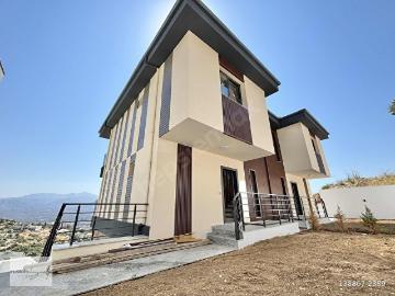 MUSTAFA KAYAALP'TEN İSMETPAŞA MAH. SATILIK 5+1 TRİPLEKS VİLLA