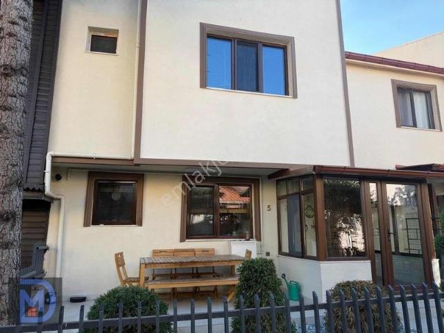 Mustafa Kemal Mah. Barış Sitesinde Eşyalı Kiralık Villa
