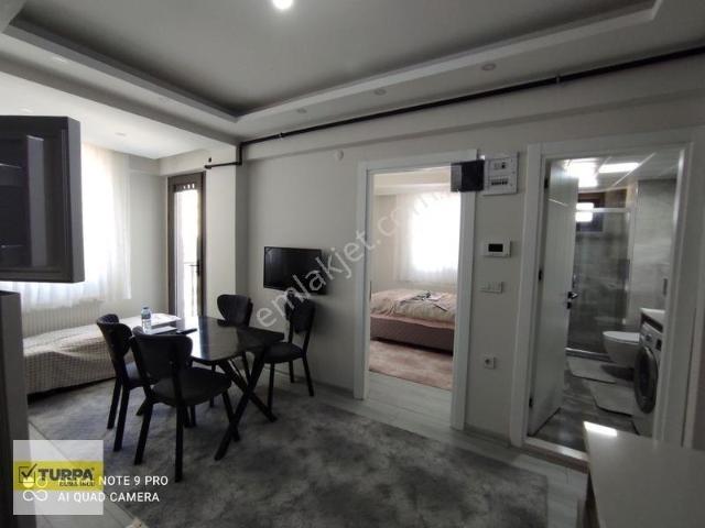 Mustafa Kemal'e Sıfır 1+1 Eşyalı Doğalgazlı Kiralık