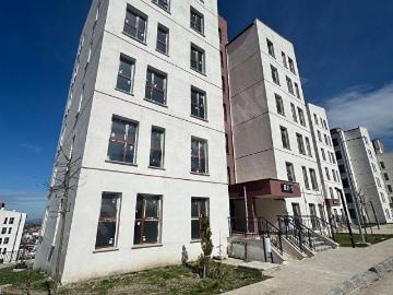 MUSTAFAKEMALPAŞA LALAŞAHİN TOKİLERDE 4.KAT 2+1 KİRALIK DAİRE