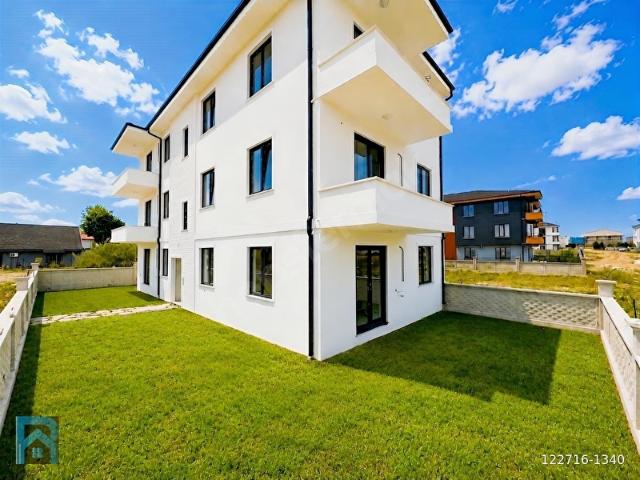 MÜSTAKİL BAHÇE KULLANIMLI 2+1 DENİZE YAKIN SIFIR YERDEN ISITMA