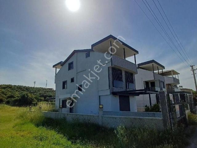Müstaki Villa