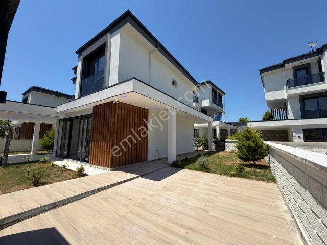 Müstakil Villa