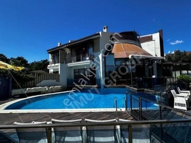 Müstakil Yaşam Konforu | Havuz, Hamam, Sauna 5+2 Lüks Villa