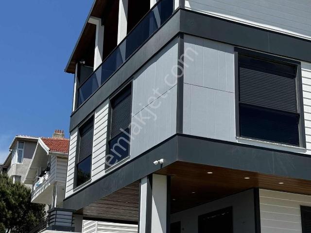 Fiyat Düştü Deniz Manzaralı Lüks Havuzlu Villa Video İzleyin