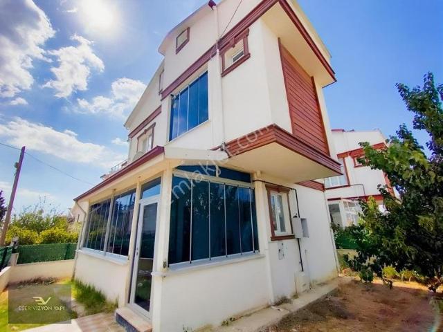 Müstakil Eşyalı Yıllık Aileye Uygun Herşey Aktif Kiralık Villa