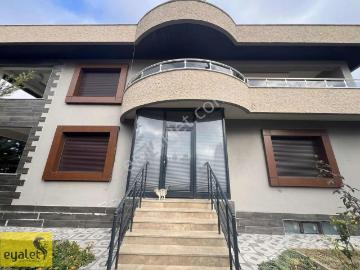 Müstakil Harika Konumlu Villa