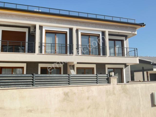☘️müstakil Havuzlu 5+1 Villa Sıfır Yapı☘️