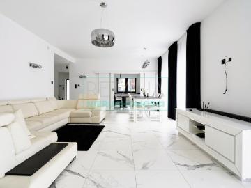 Luksusowa rezydencja 220 m2 w otulinie lasu, garaż, ogród